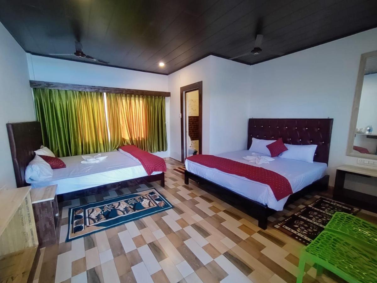 Green Vista Resort Chalsa Exterior photo