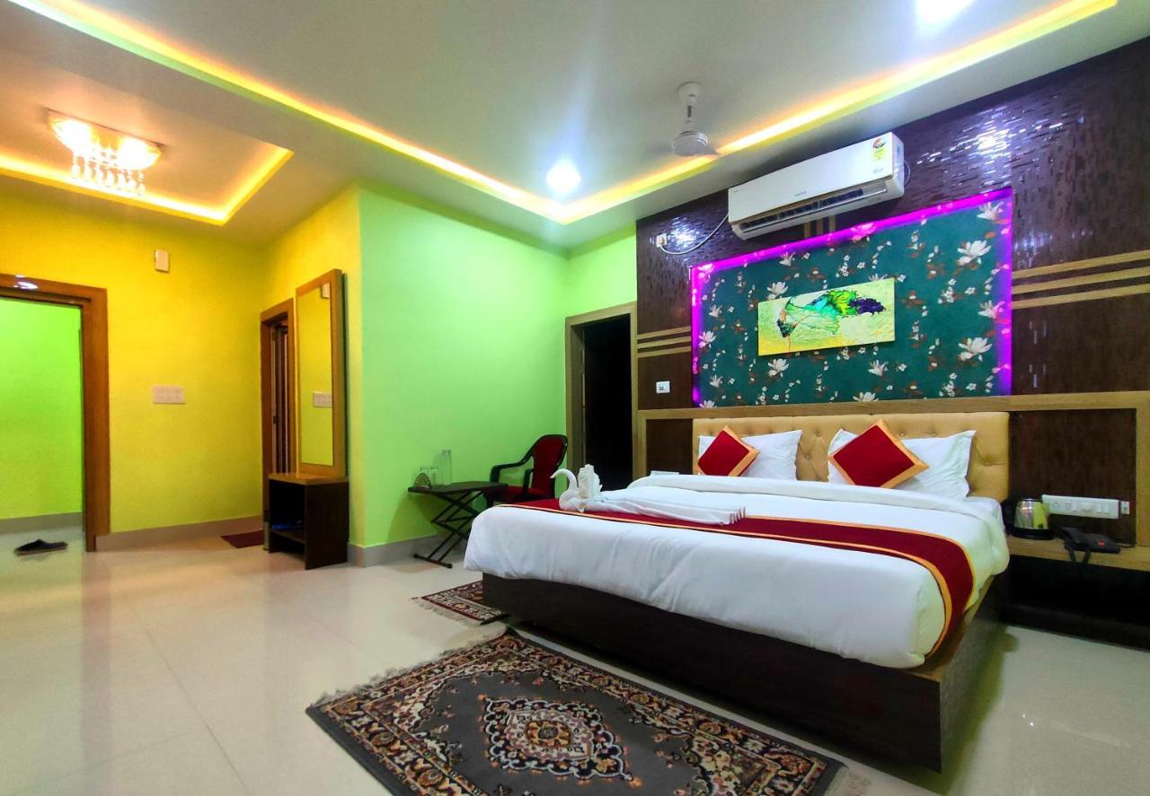 Green Vista Resort Chalsa Exterior photo